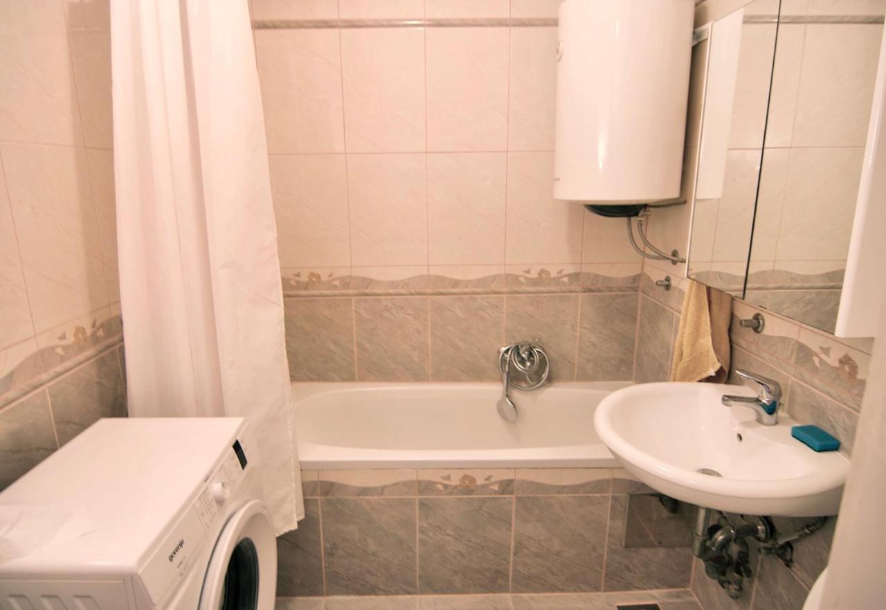 Apartment Todorovic - Macan Póla Kültér fotó