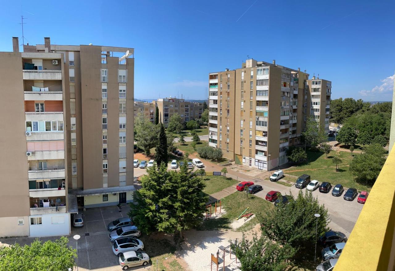 Apartment Todorovic - Macan Póla Kültér fotó